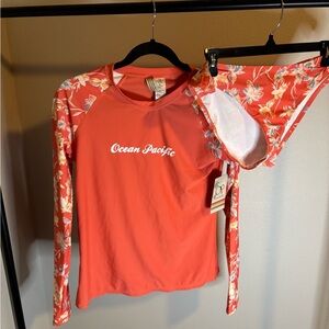 OP Bright Peach Rash Guard Top